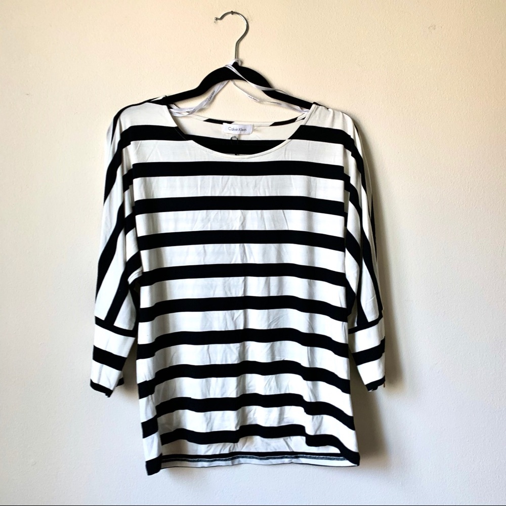 NWT Calvin Klein Long-Sleeve Top
